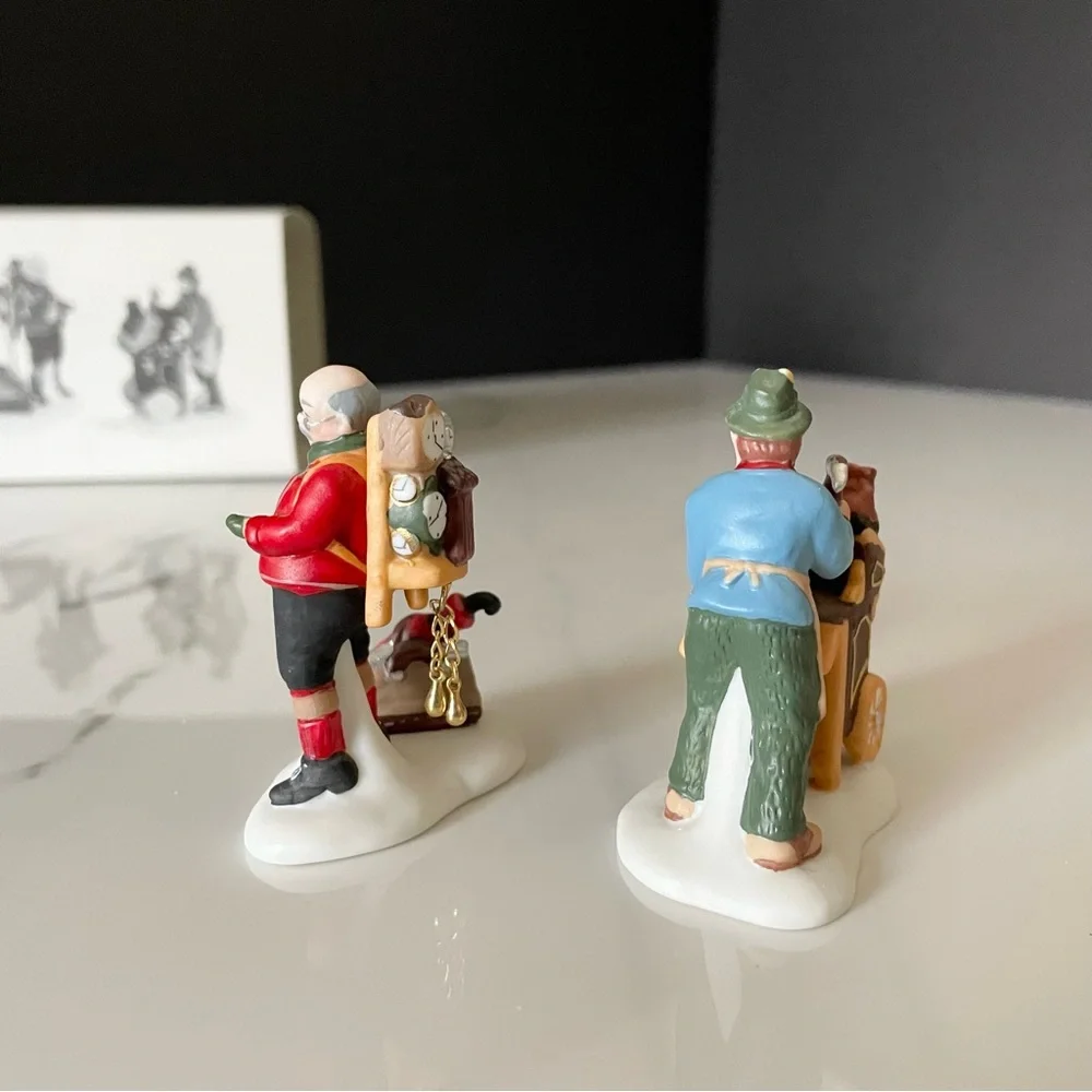 Department 56 cobbler clock