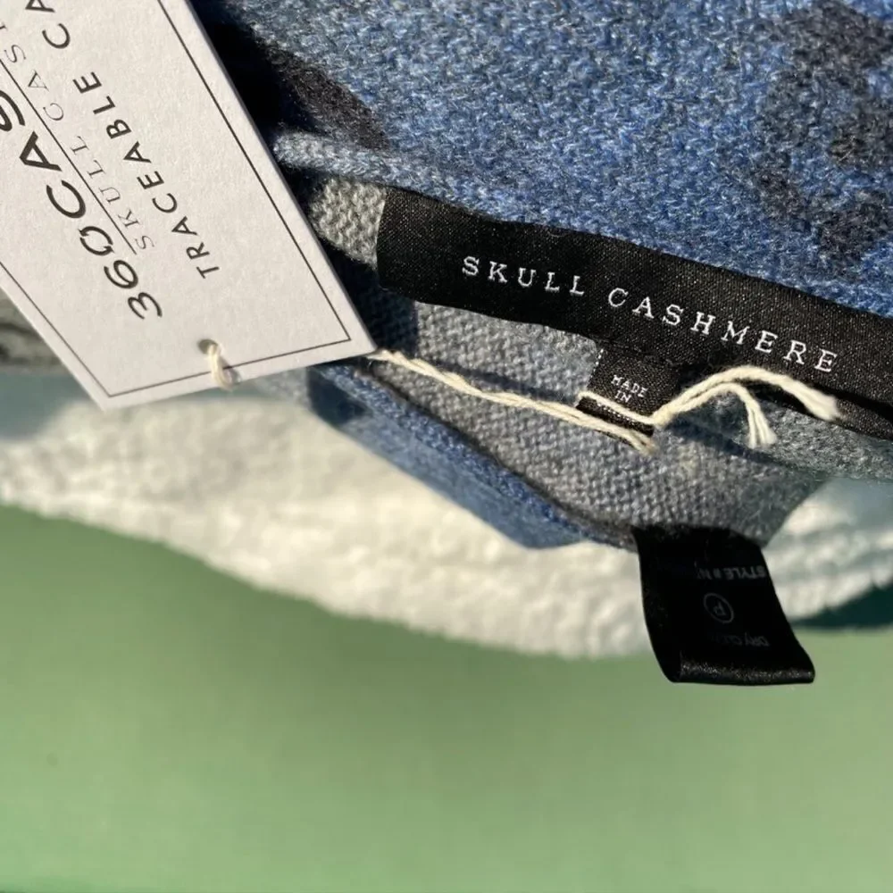 Skull Cashmere signature skull