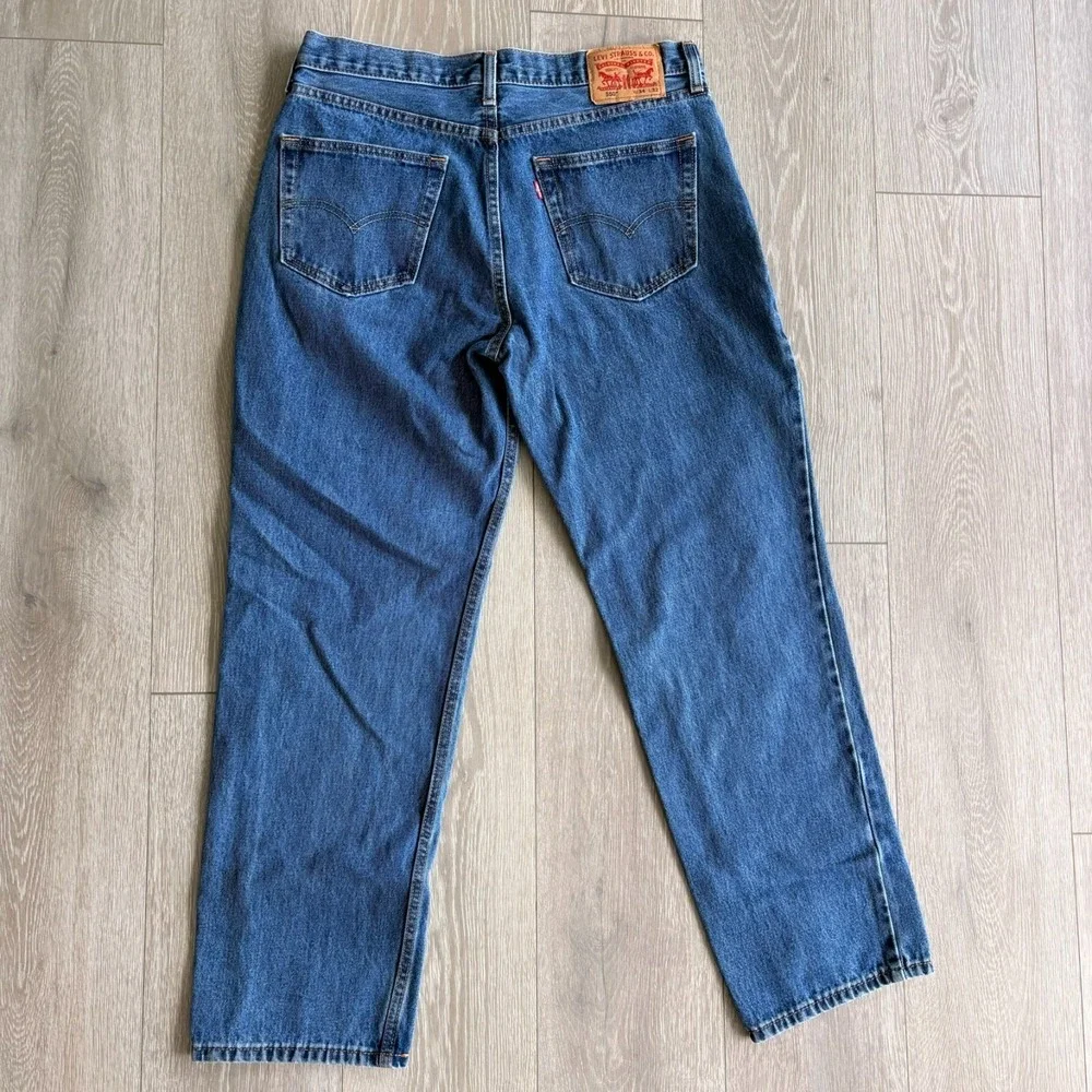 Levis levi 550