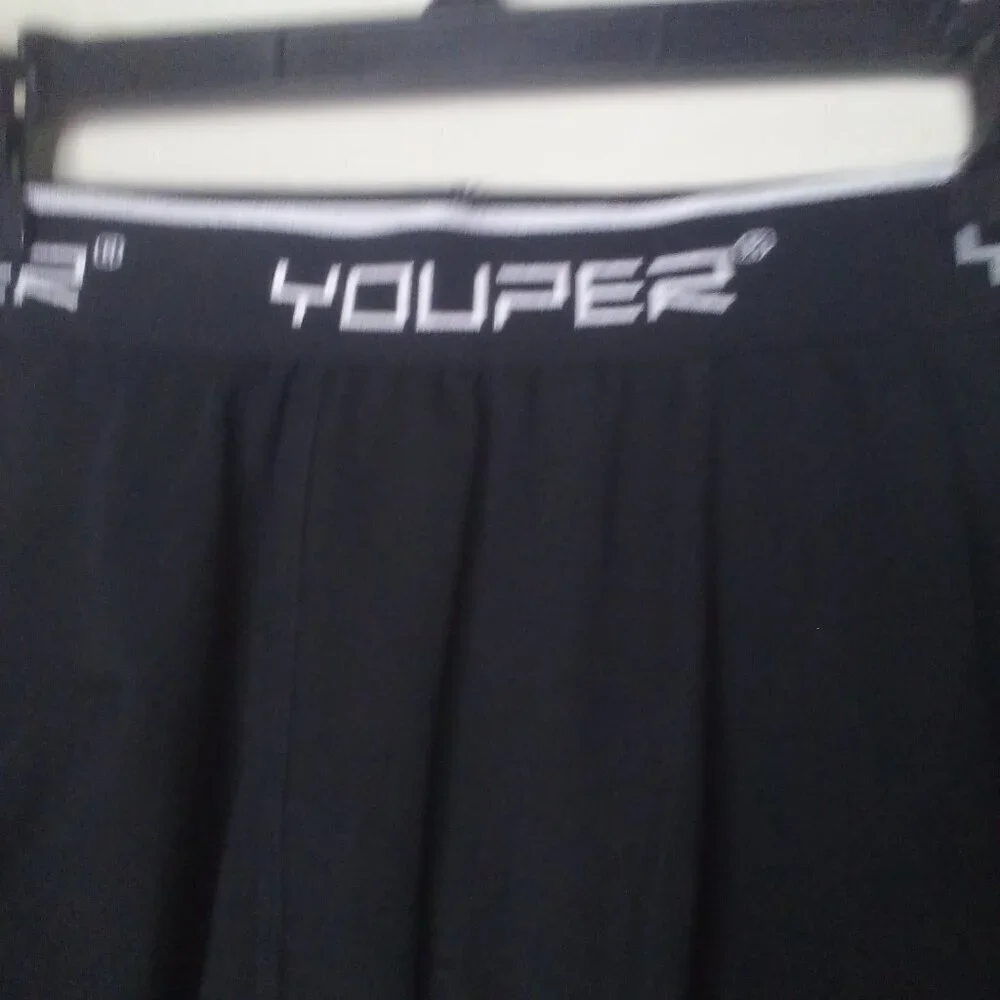 Youper youth boxer