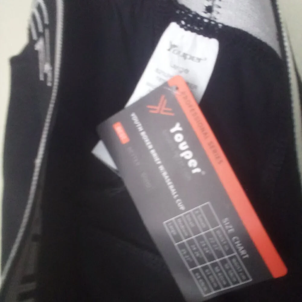 Youper youth boxer