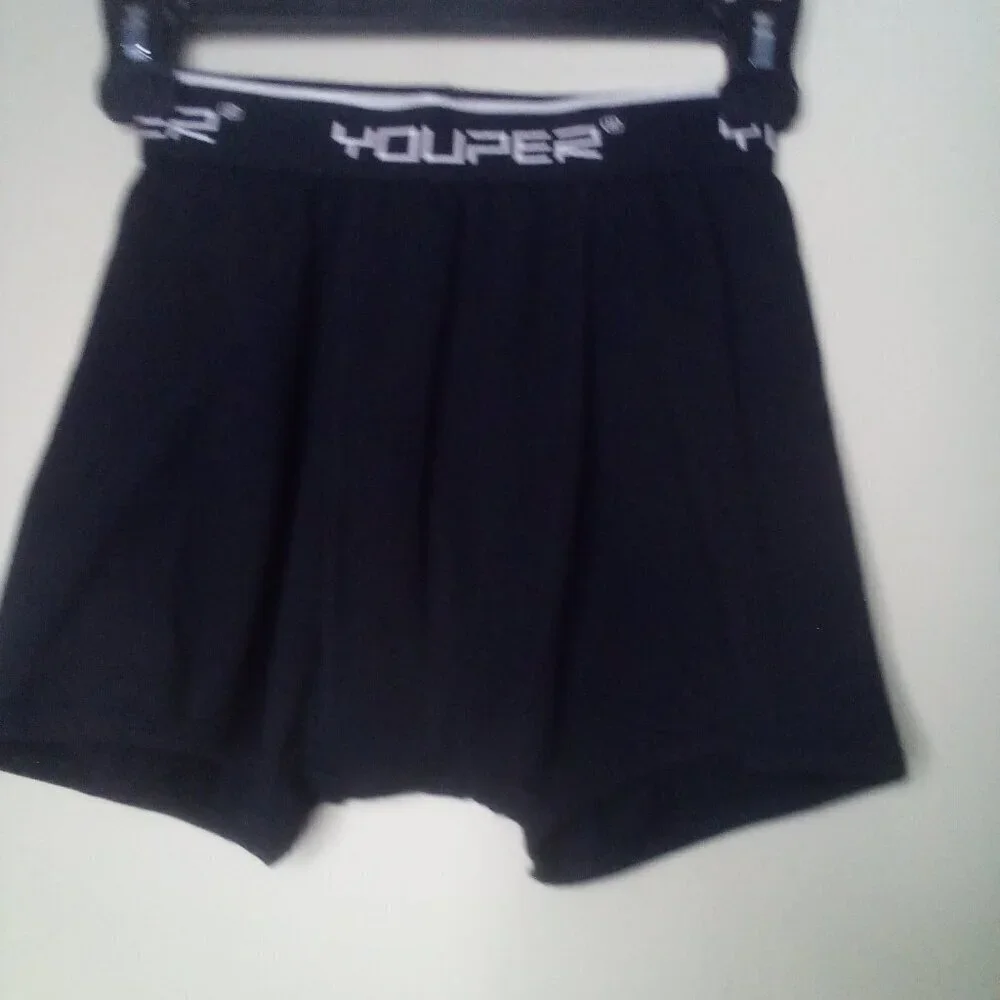 Youper youth boxer