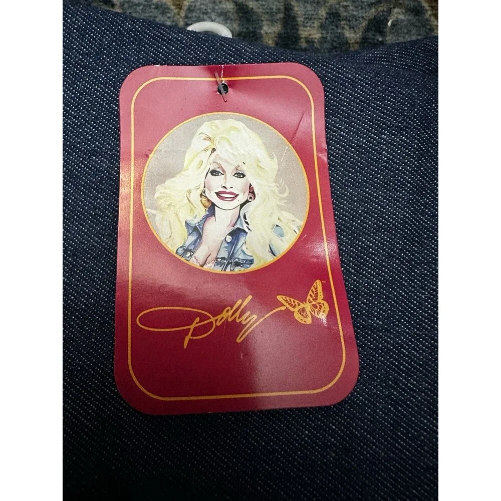 Dolly Parton this dolly