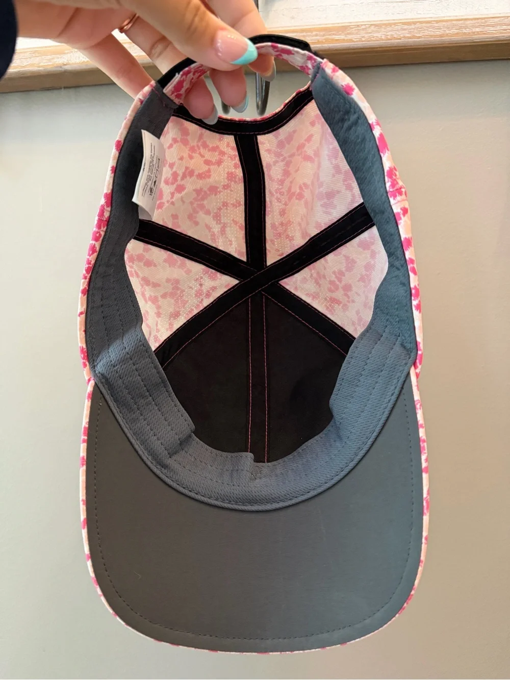 Columbia baseball cap