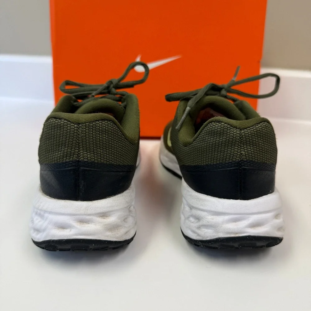 Nike Revolution 6 NN (GS) Size 5Y Rough Green/Barely Volt-Black Big Kid Gym