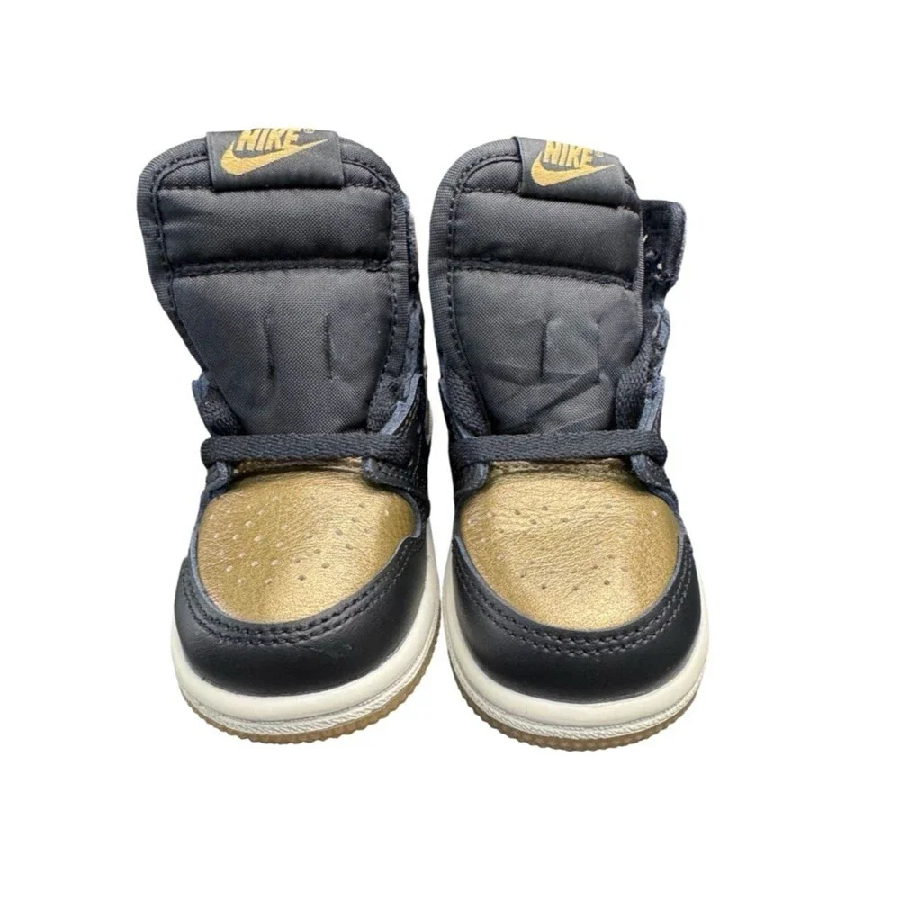 Nike Air Jordan 1 Retro High Black Gold Toddler 6C Sneakers Deadstock