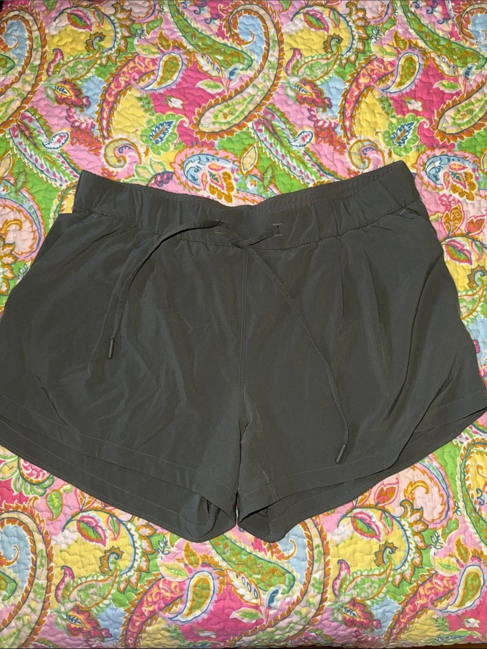 lululemon athletica travel woven