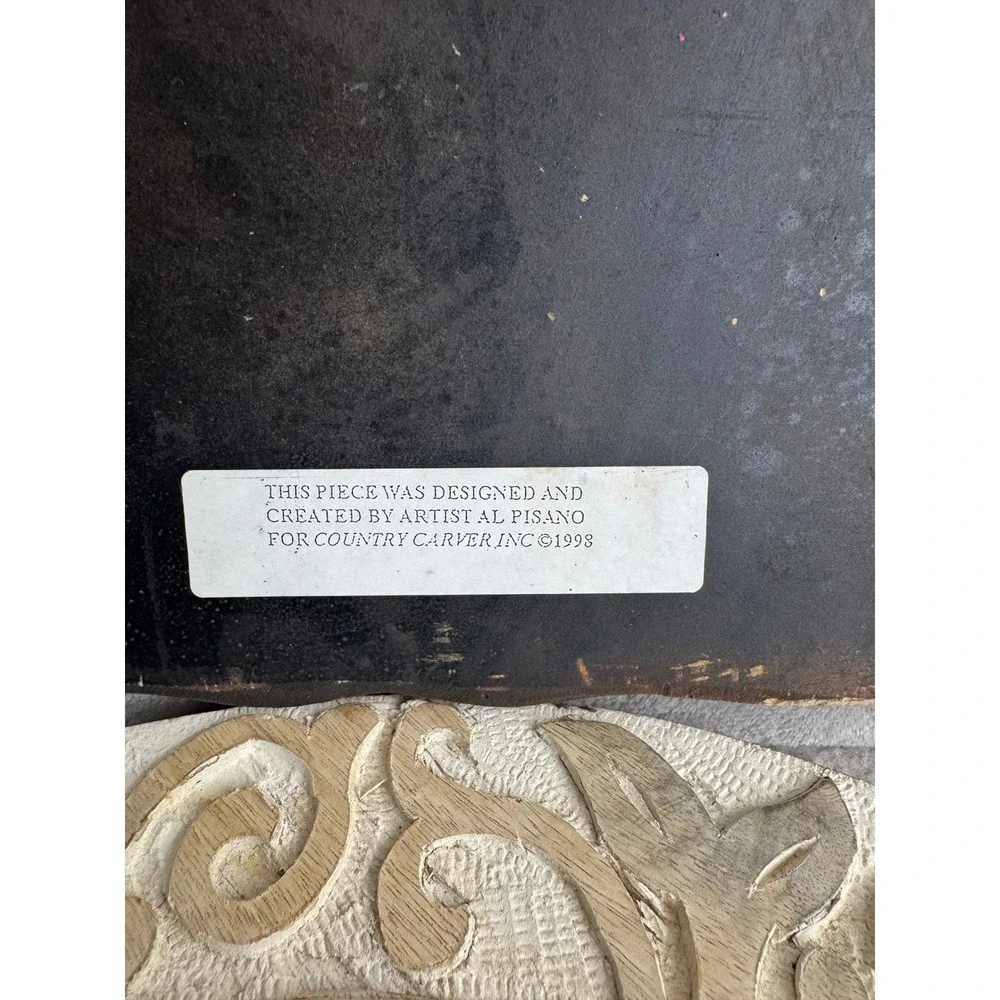 Country Carver Inc necks piece subject