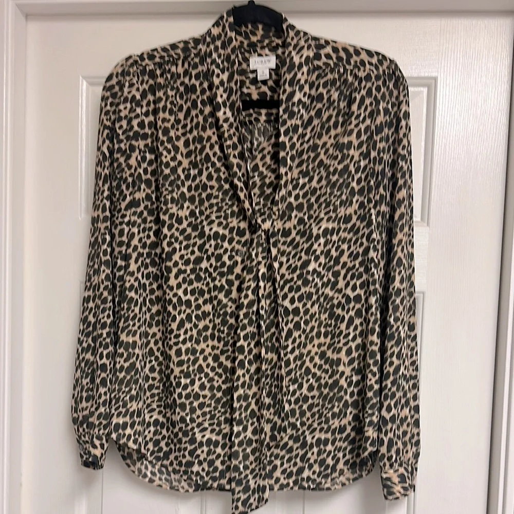 EUC Women’s J. Crew Leopard Print Shirt with Bow Tie, Size S