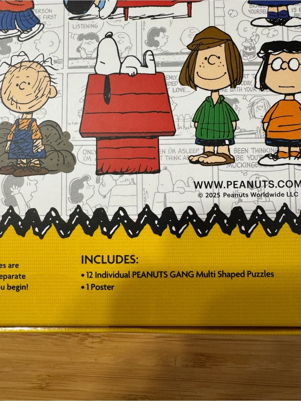 Peanuts Multi-Shaped 500-Piece Puzzle  new with bonus puzzle poster collector