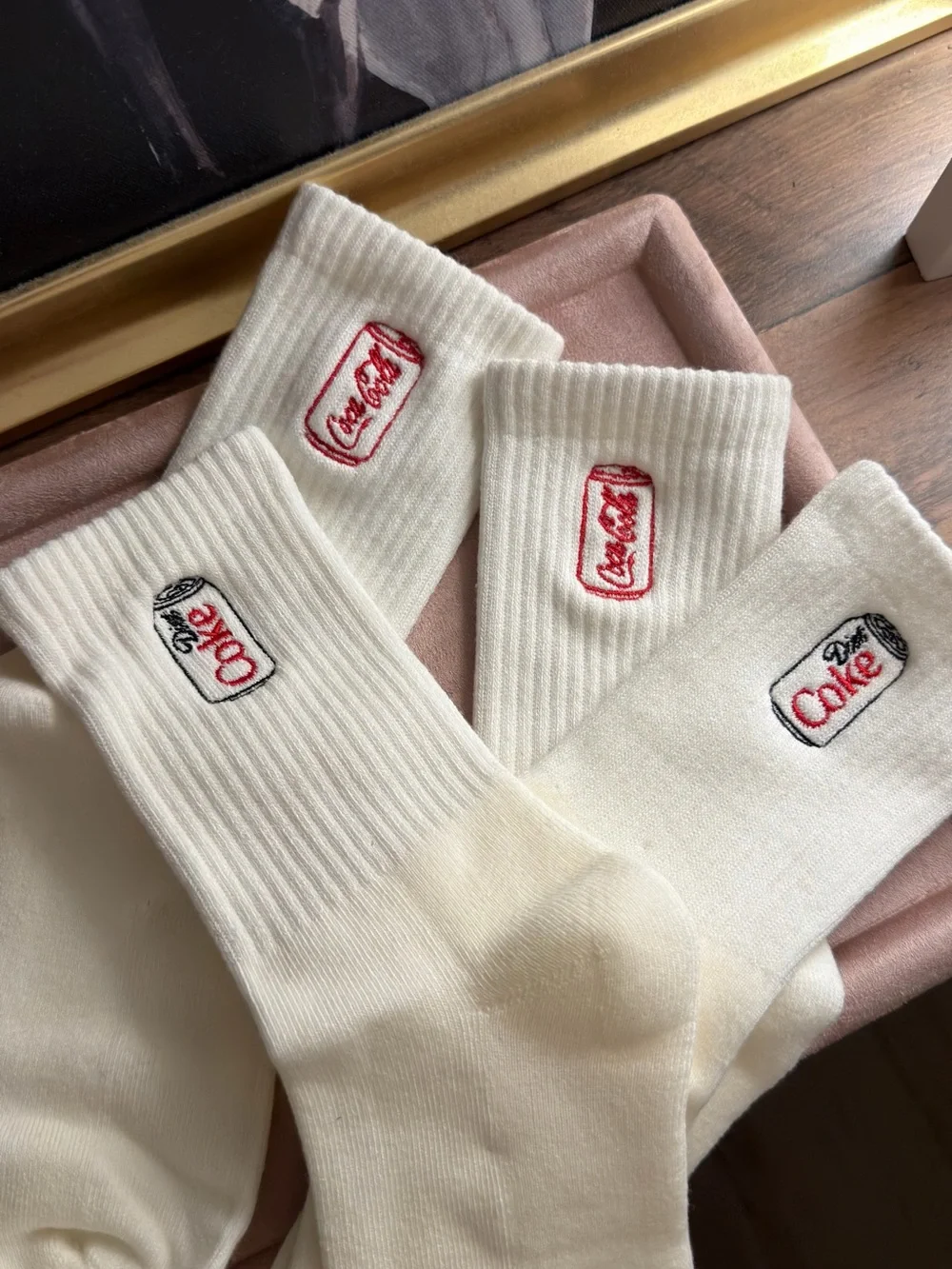 Gabby & Threads white crew