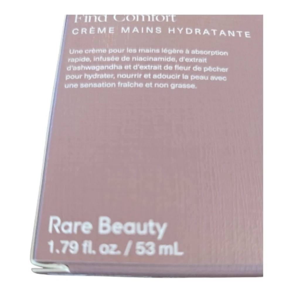 Rare Beauty absorbs quickly