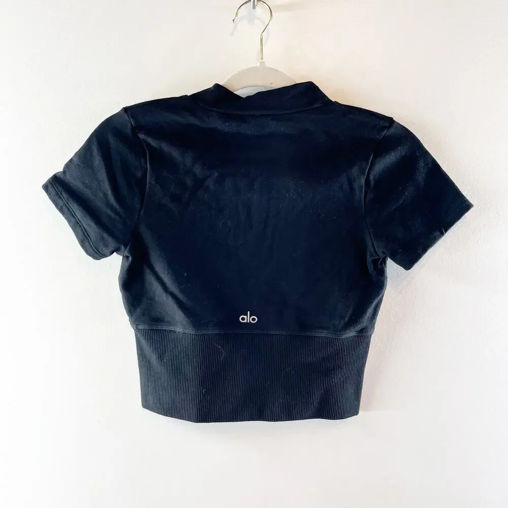 ALO Yoga brand alo