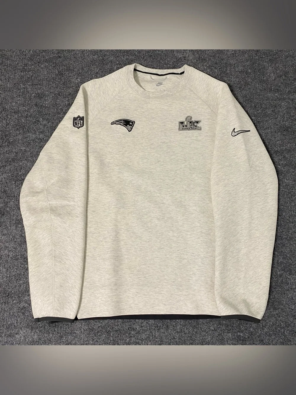 Nike New England Patriots Super Bowl LX Tech Fleece Sweatshirt Mens XL NWOT