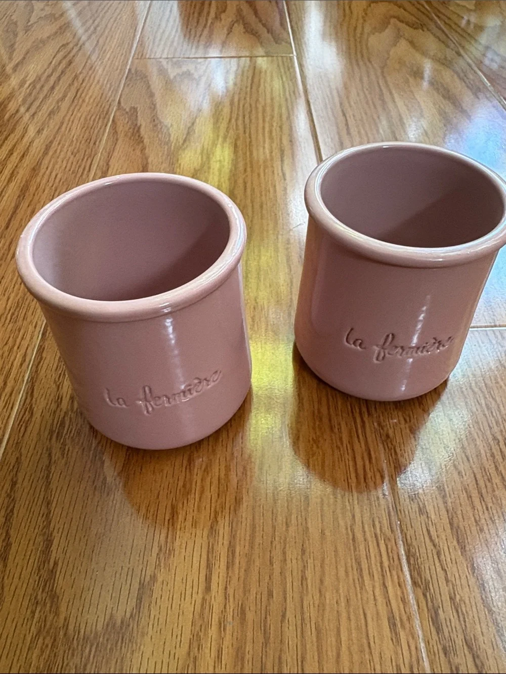 2 La Fermiere Seashell Pink Reusable Terracotta Pots with Bamboo lids