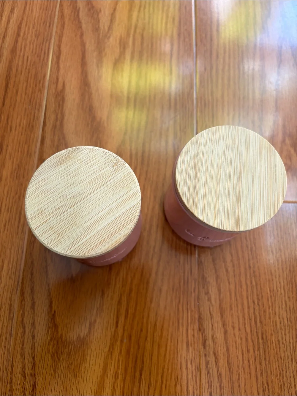2 La Fermiere Seashell Pink Reusable Terracotta Pots with Bamboo lids