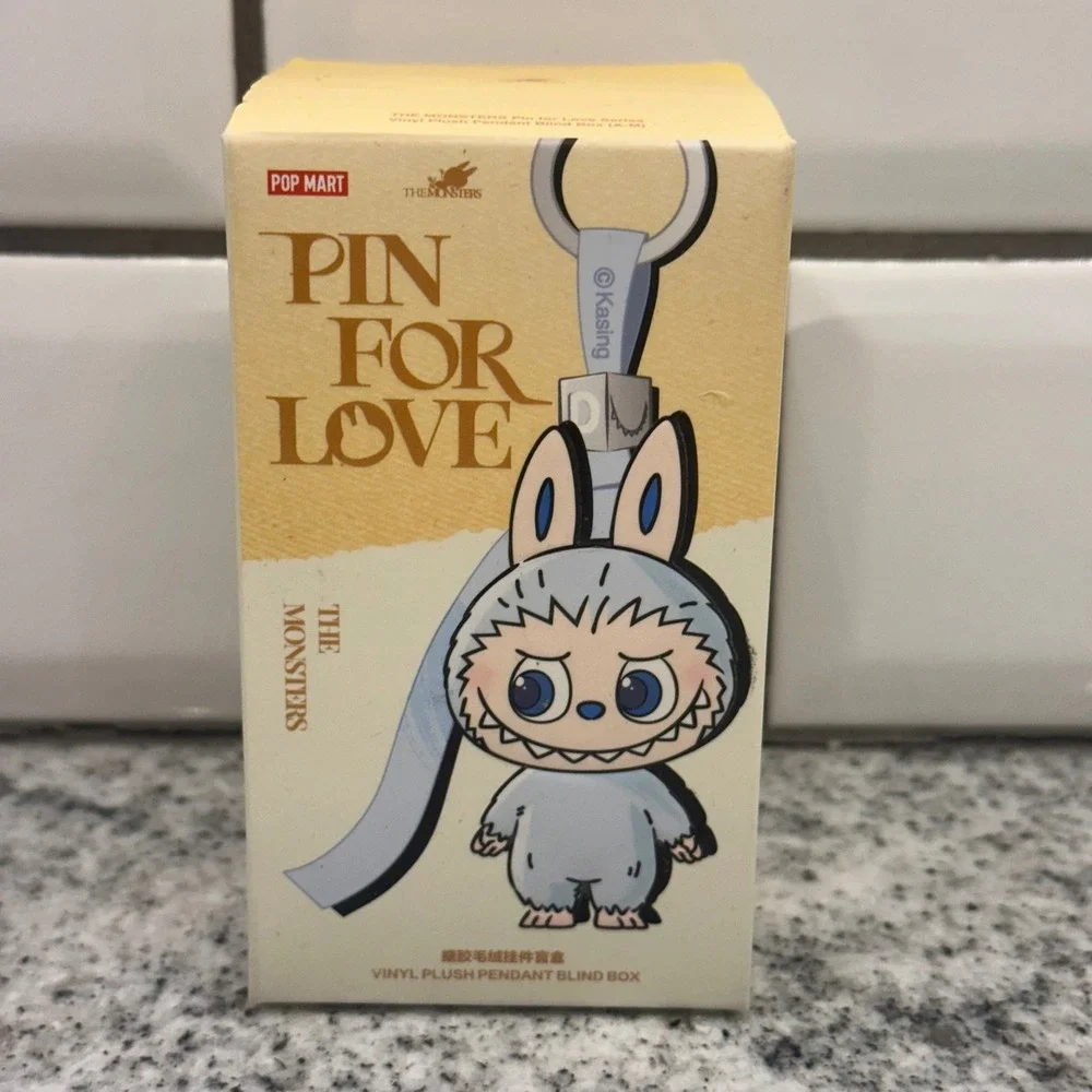 POP MART Pin For Love The Monsters Vinyl Plush Pendant‎ Blind Box