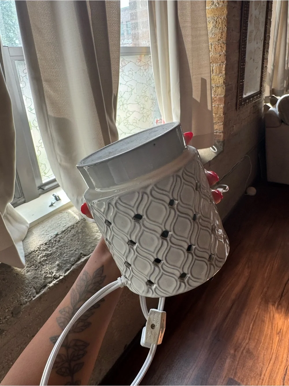 White Ceramic Electric Wax Warmer with Textured Geometric Motif
