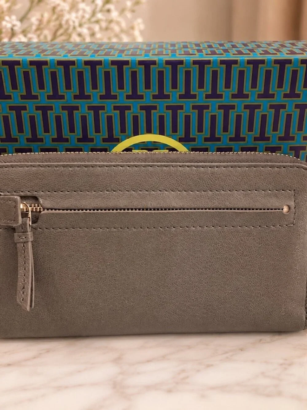 Tory Burch beautiful authentic