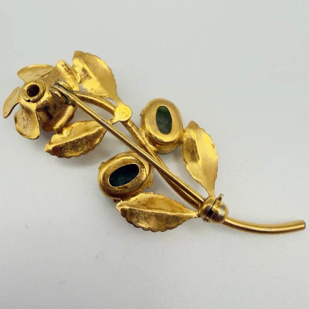 Vintage Floral Brooch Green Stone Cabochon Faux Pearl Gold Tone Rose Pin