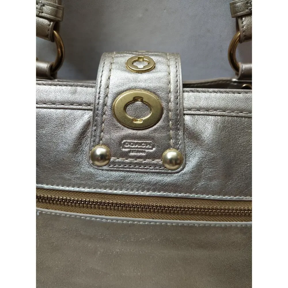 Coach lily metallic