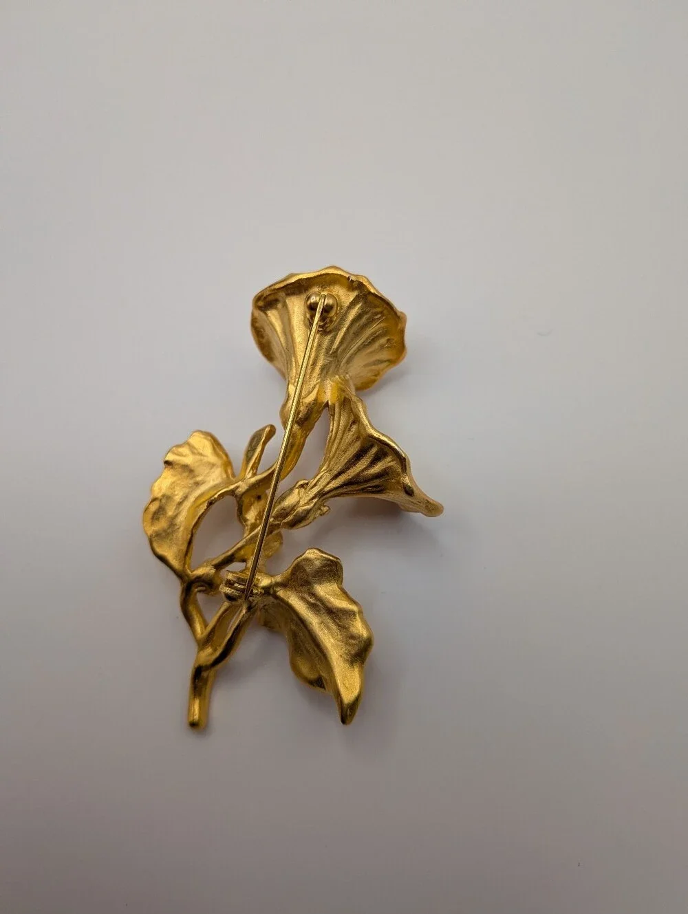Jacqueline Ferrar elegant gold
