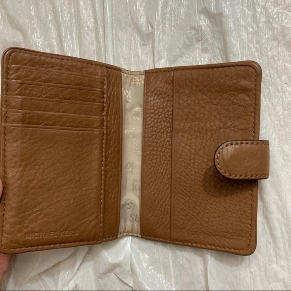 Michael Kors light wear