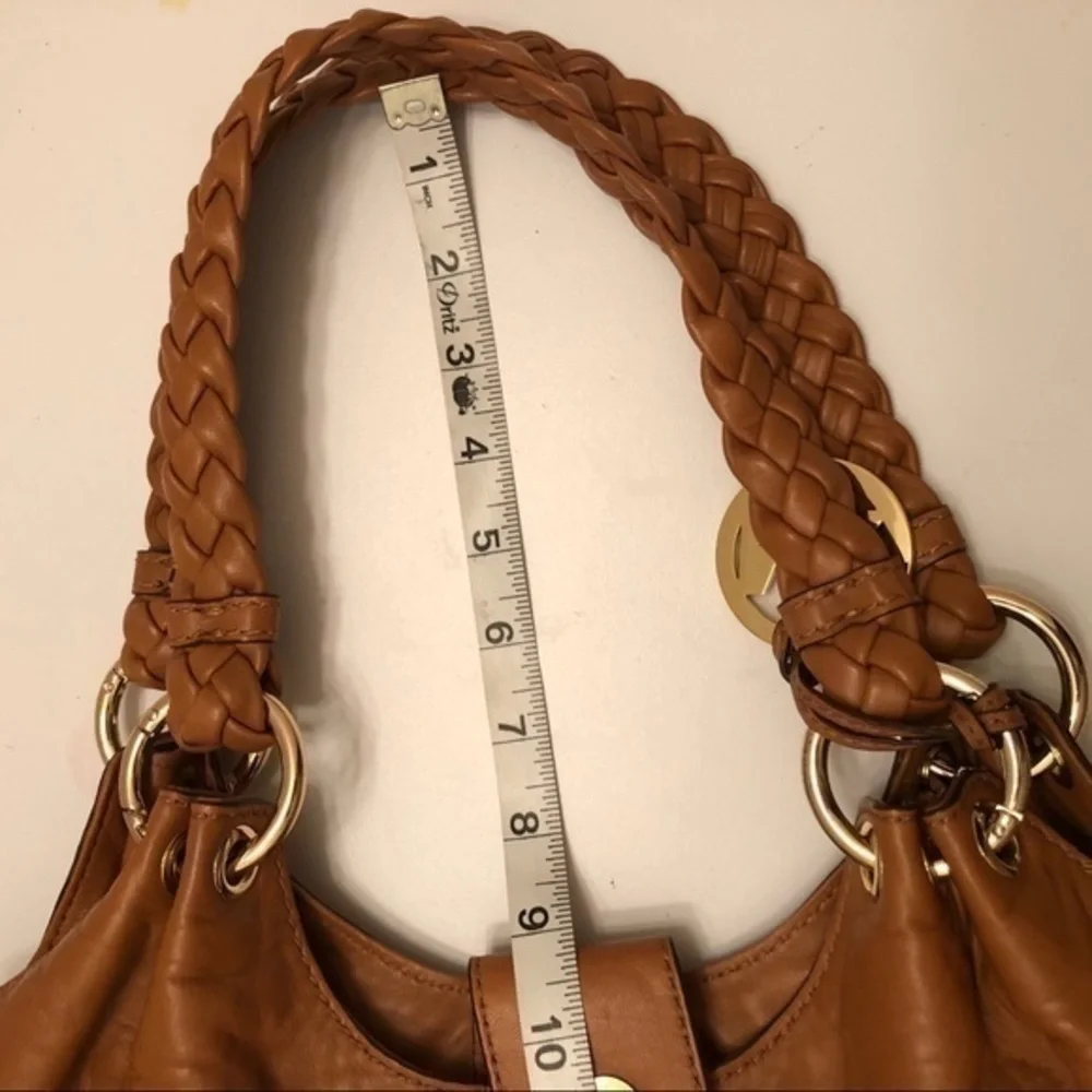 Michael Kors bag has