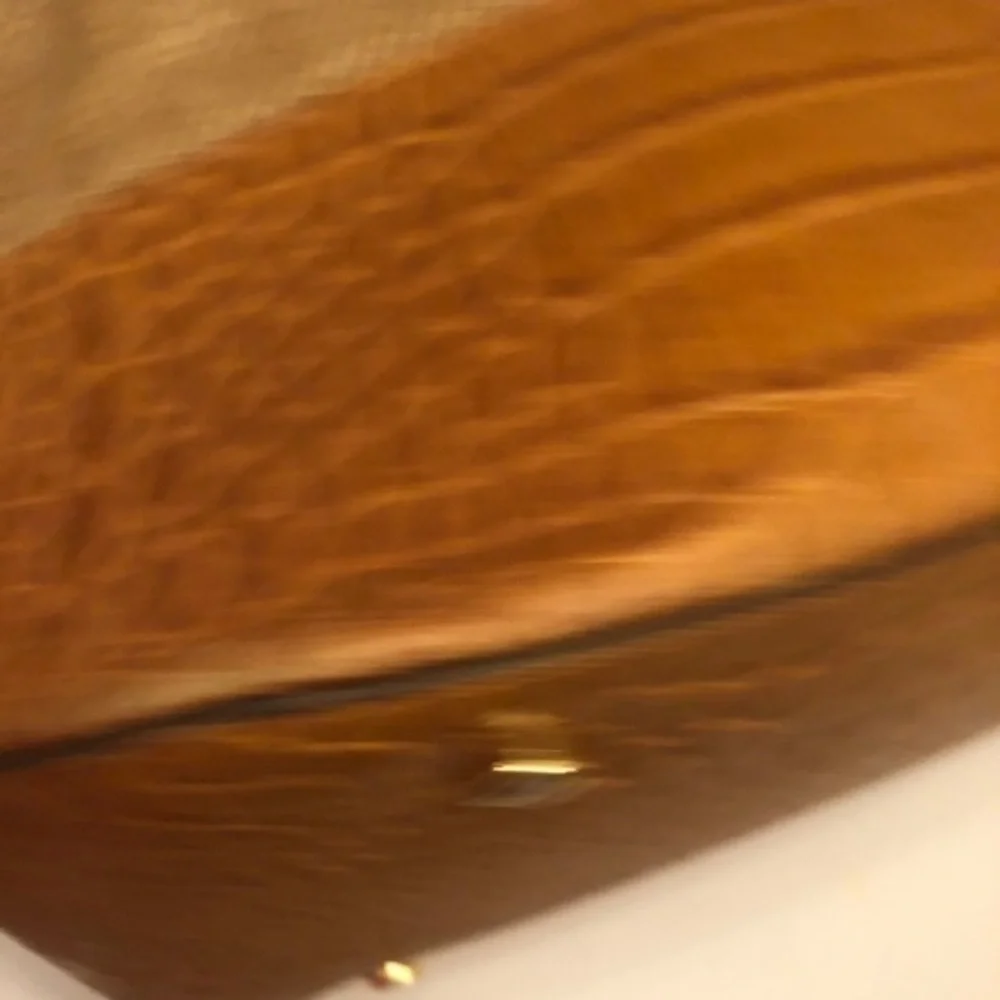 Michael Kors tone bag