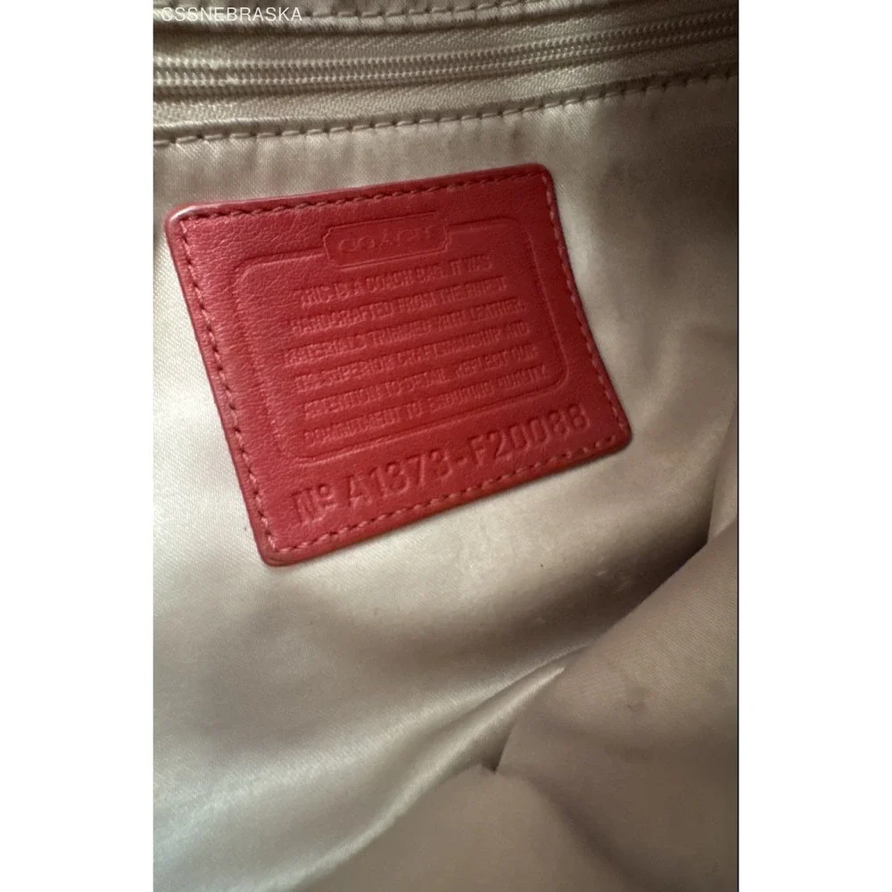 Coach beige red