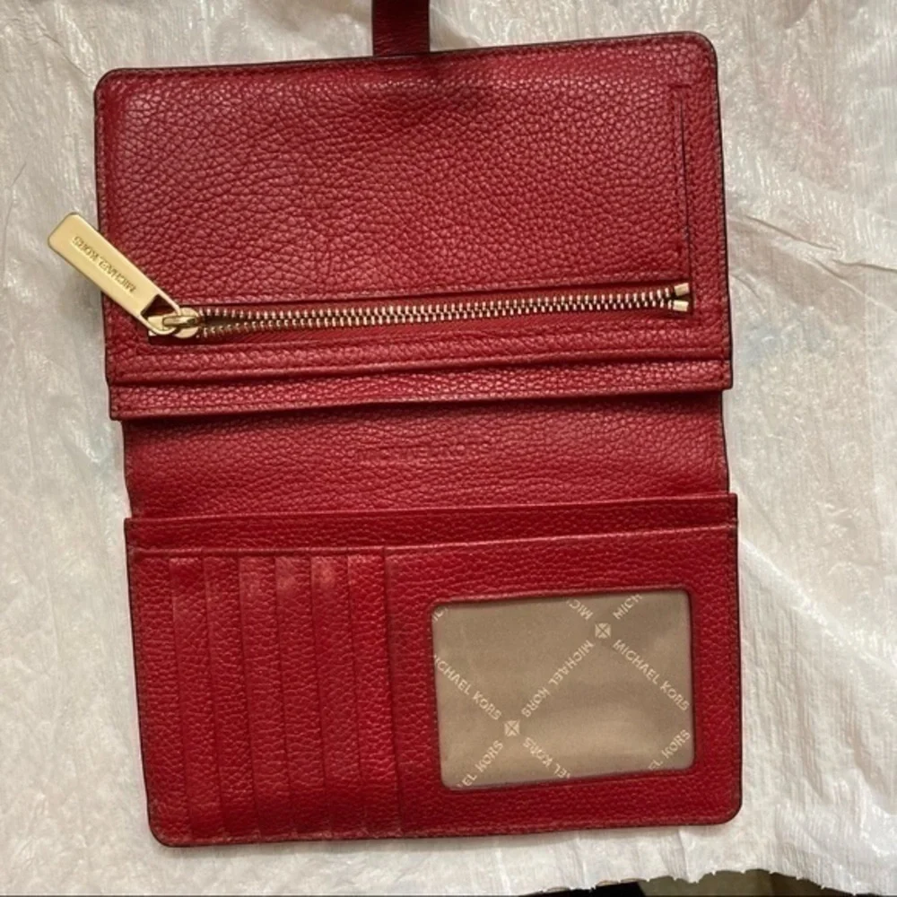 Michael Kors some wear
