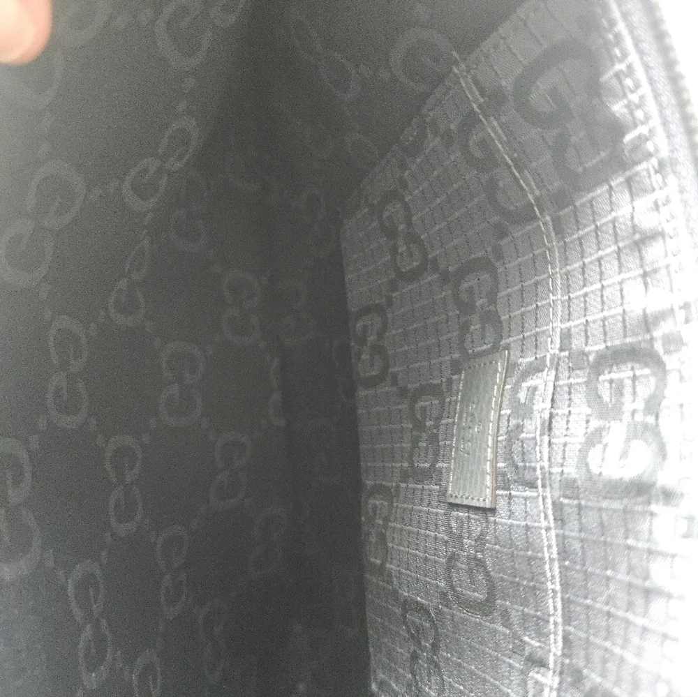 Gucci authentic gg