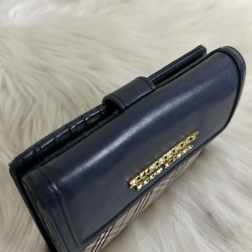 Burberry preloved short