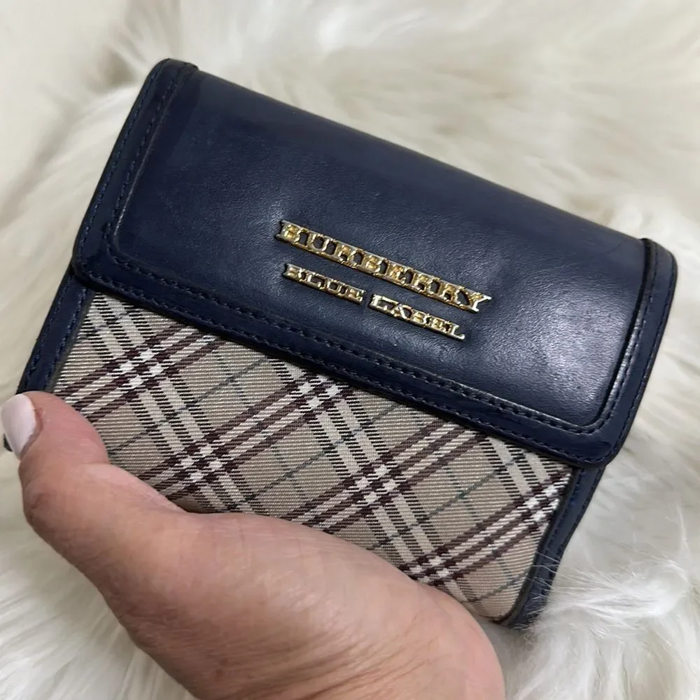 Burberry preloved short