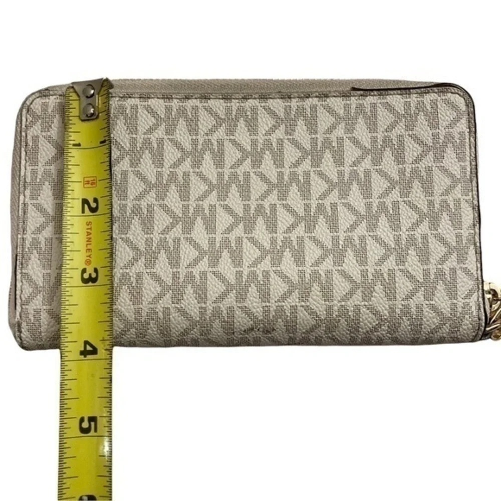 Michael kors white signature mk wristlet wallet clutch bag