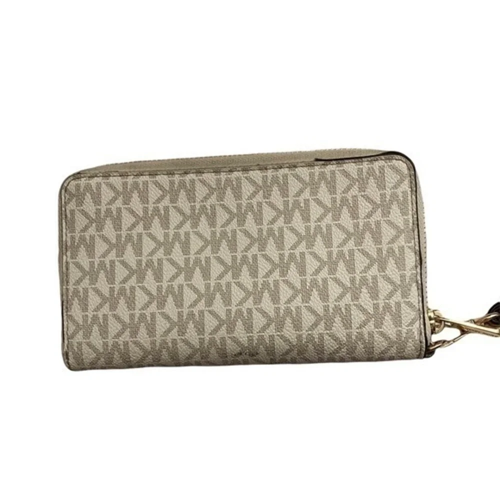 Michael kors white signature mk wristlet wallet clutch bag