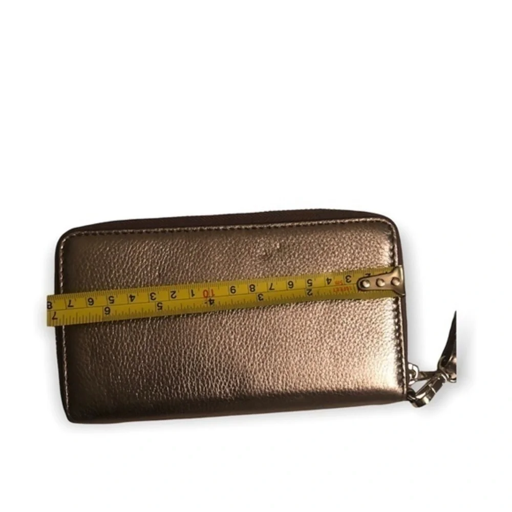 Michael Kors rarely used