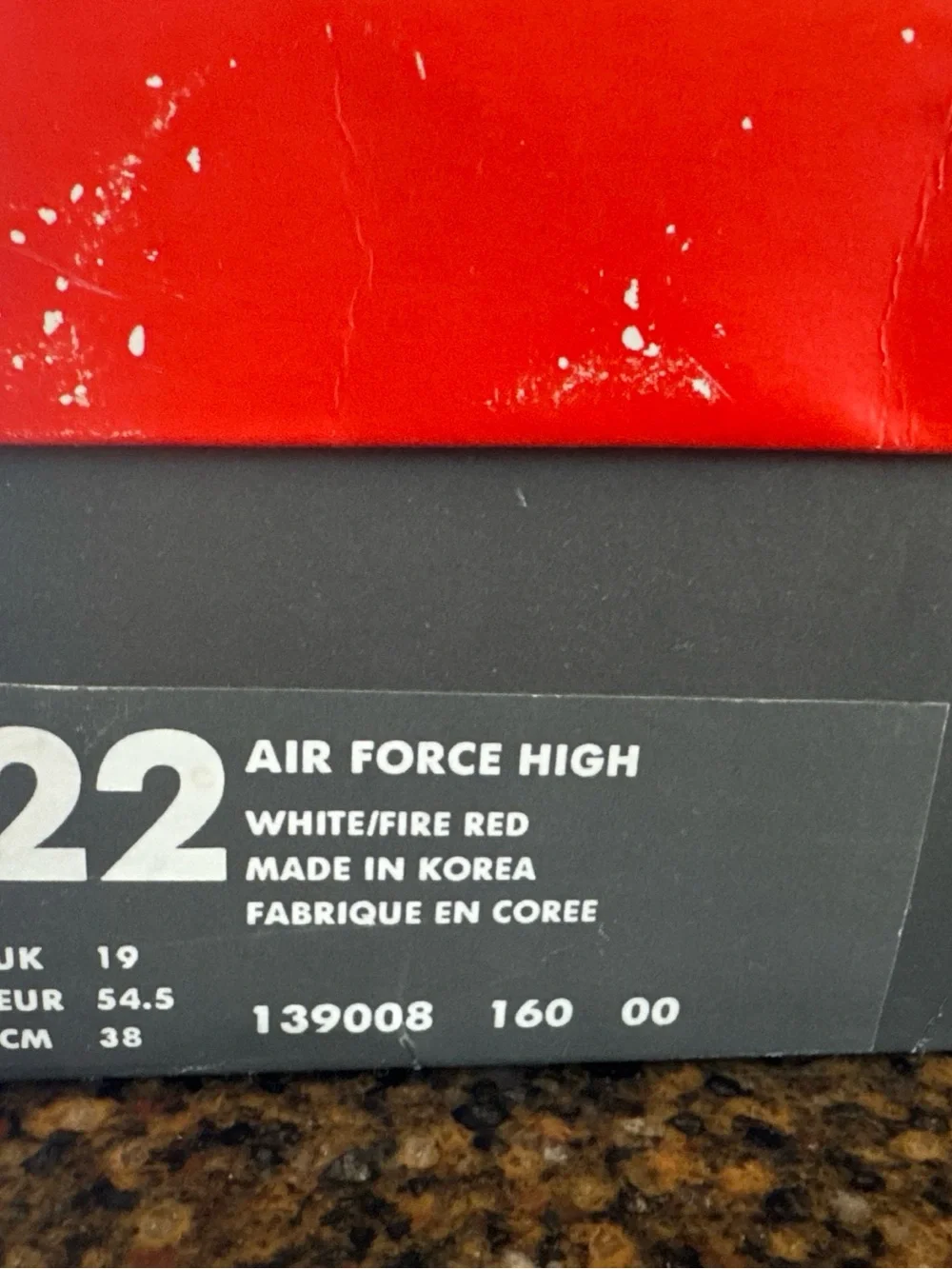 Nike *never worn