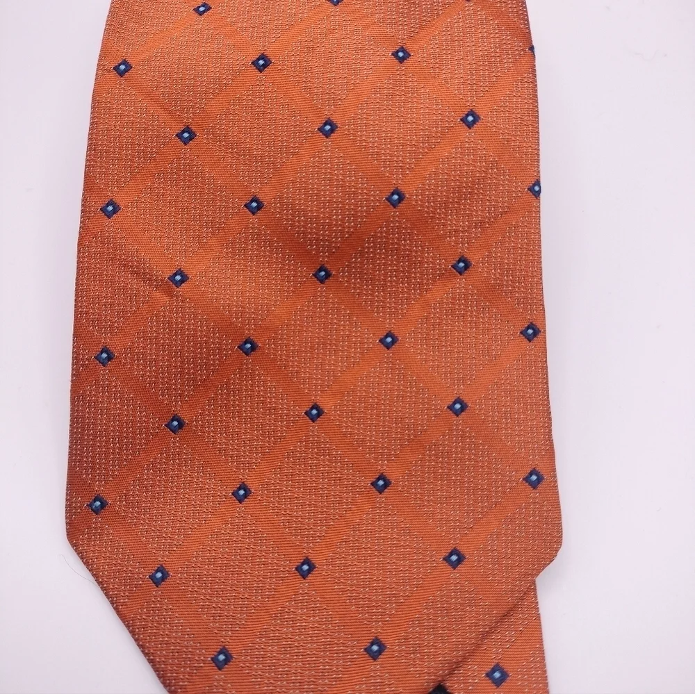 N/A stylish orange