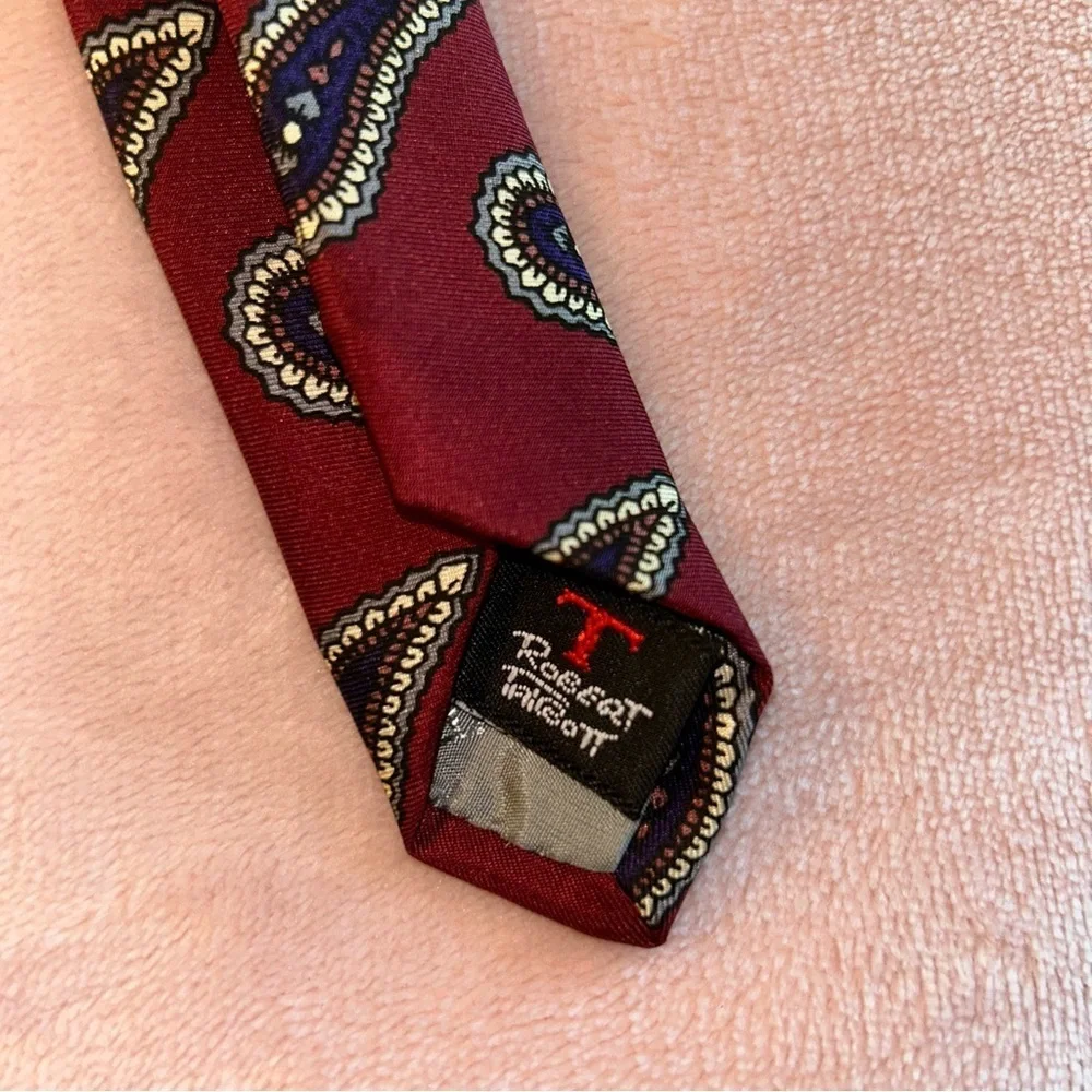 Robert Talbott for Nordstrom vintage red silk tie with paisley print made in USA