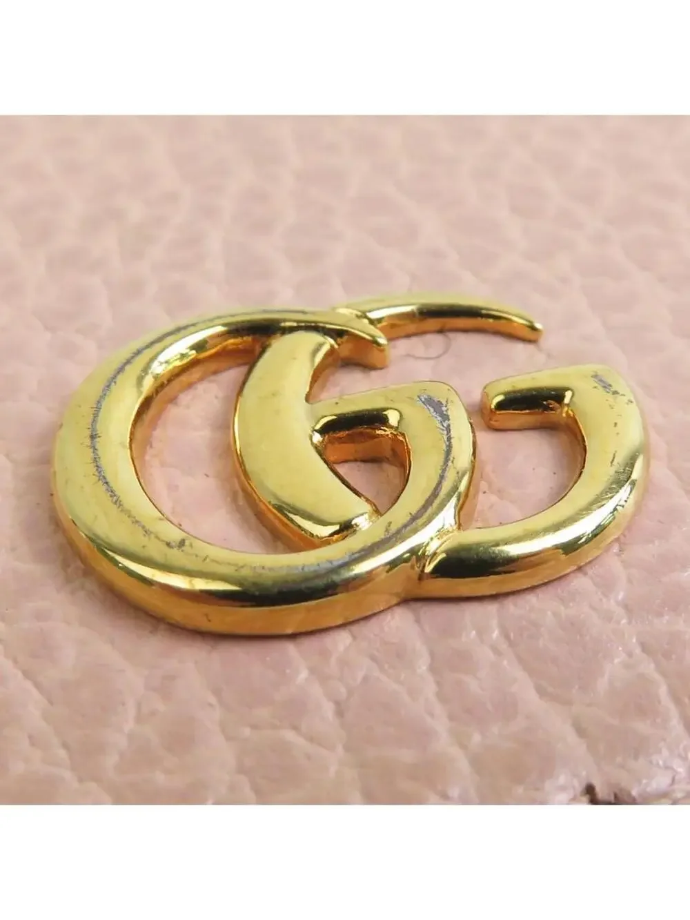 Gucci indulge luxury