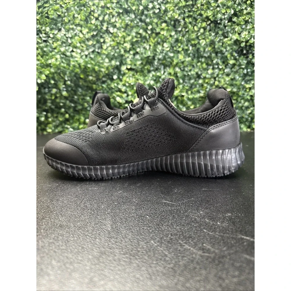 Skechers non slippery