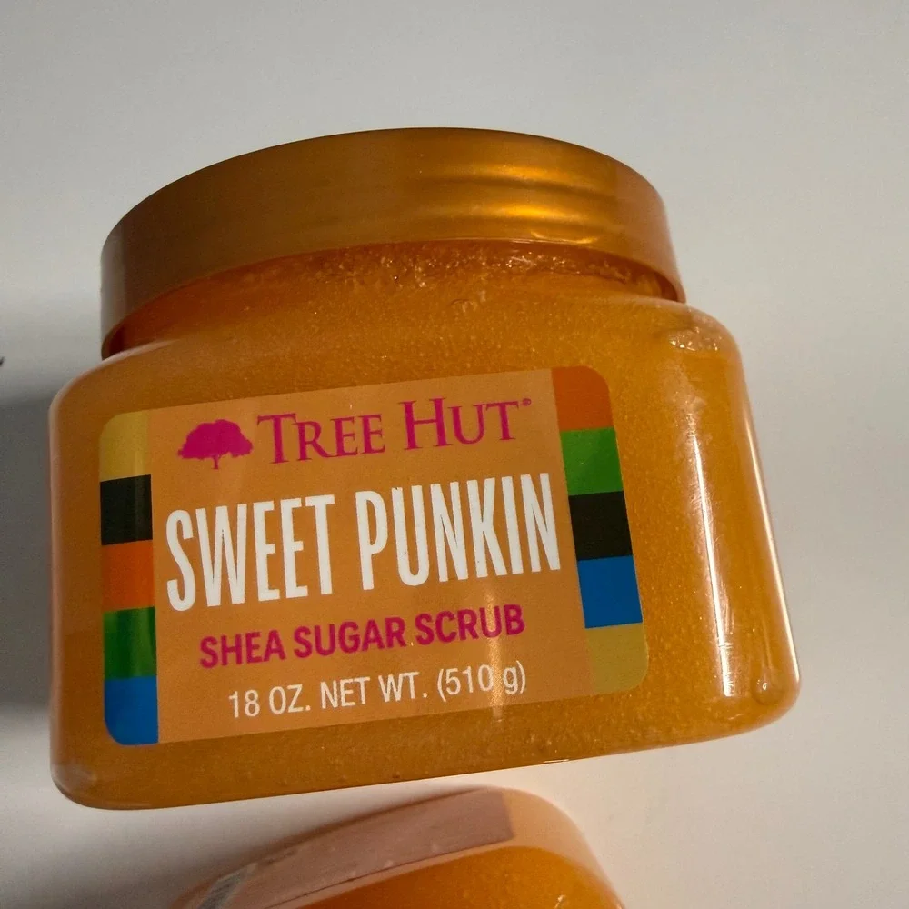 tree hut tree hut
