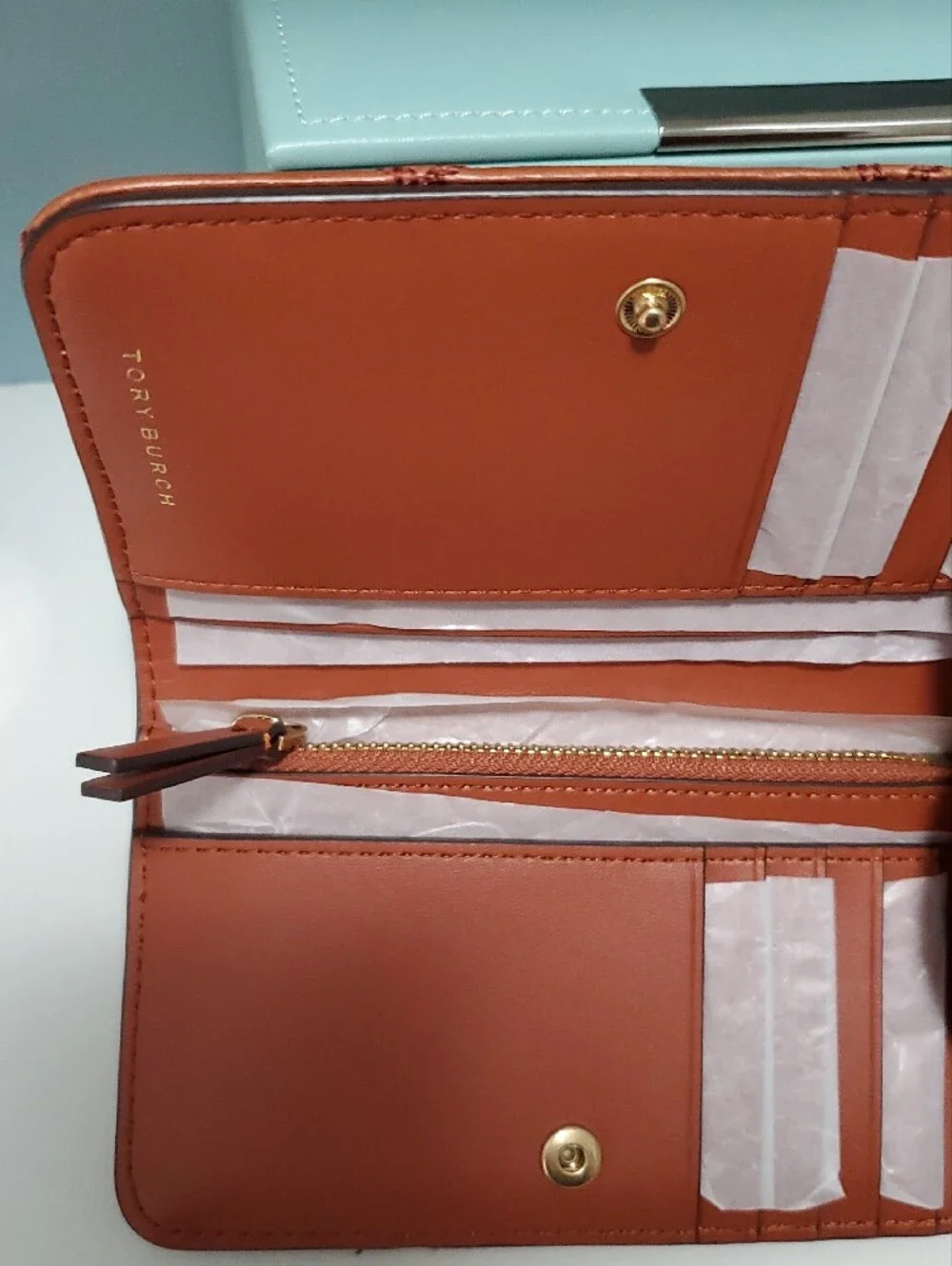 Tory Burch compact quilted
