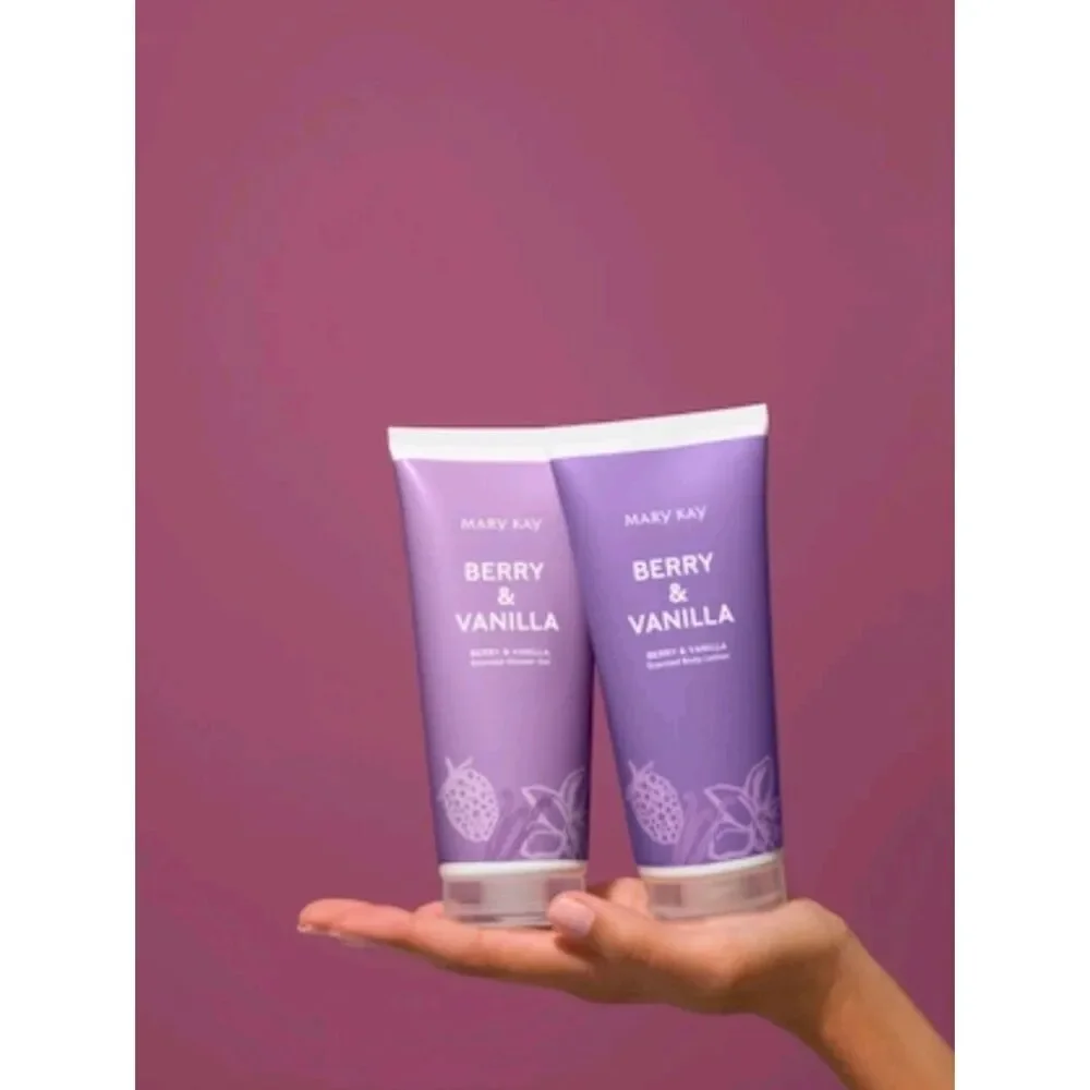 NIB Mary Kay Berry & Vanilla Scented Shower Gel - Purple 6.7 oz/200ml