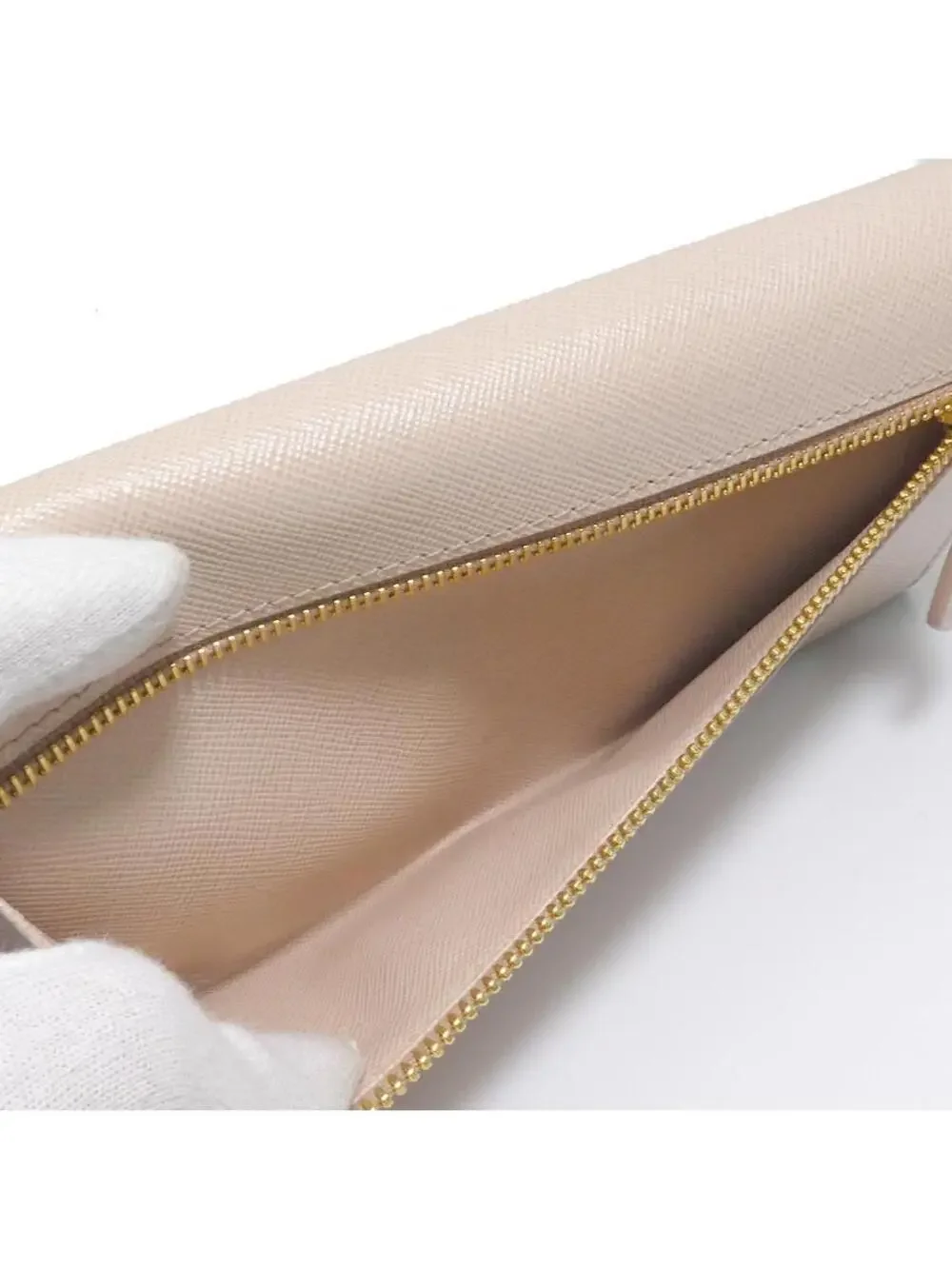 Prada indulge luxury