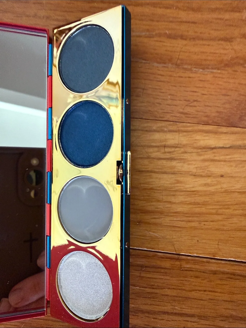 MAC Cosmetics limited edition