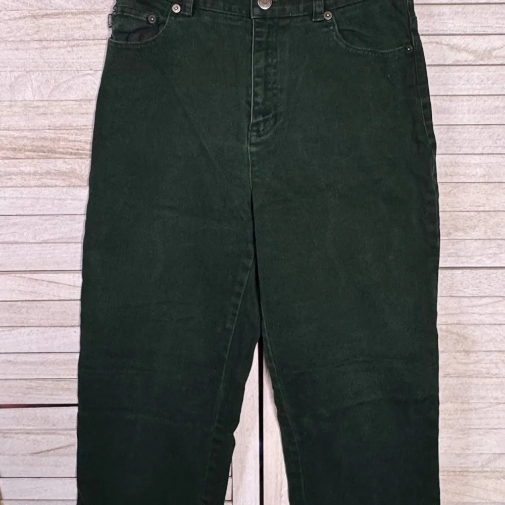 Lauren Ralph Lauren perfectly straight