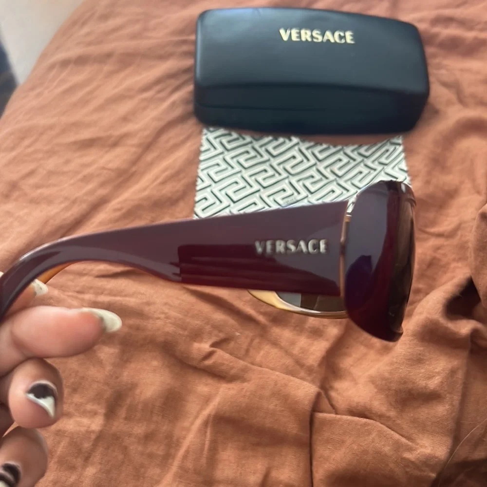 Versace bold shield