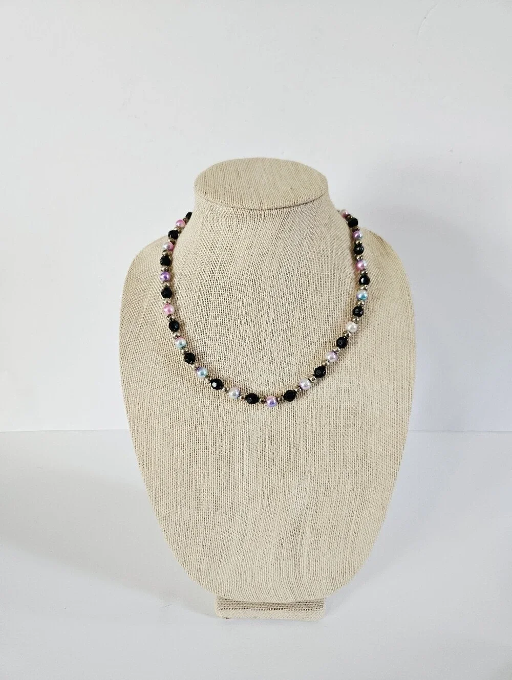 Vintage Beaded Crystal Faceted Lucite Pastel Faux Pearl Screw Clasp Necklace